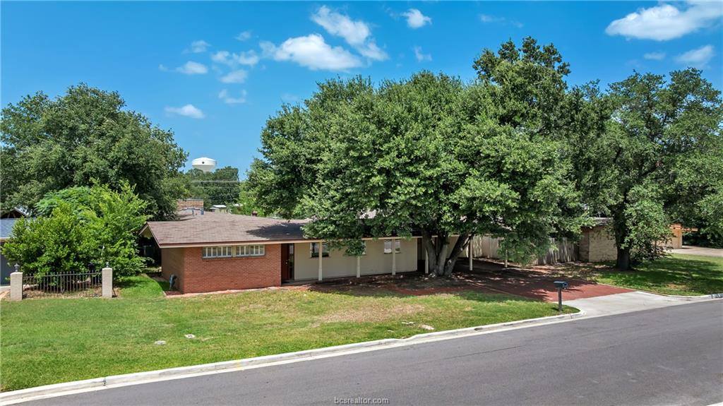 407 Timber Street, College Station, TX 77840