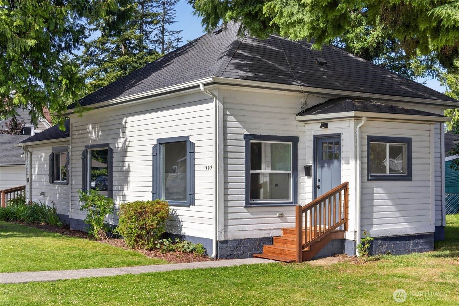 902 Fidalgo Street, Sedro Woolley, WA 98284