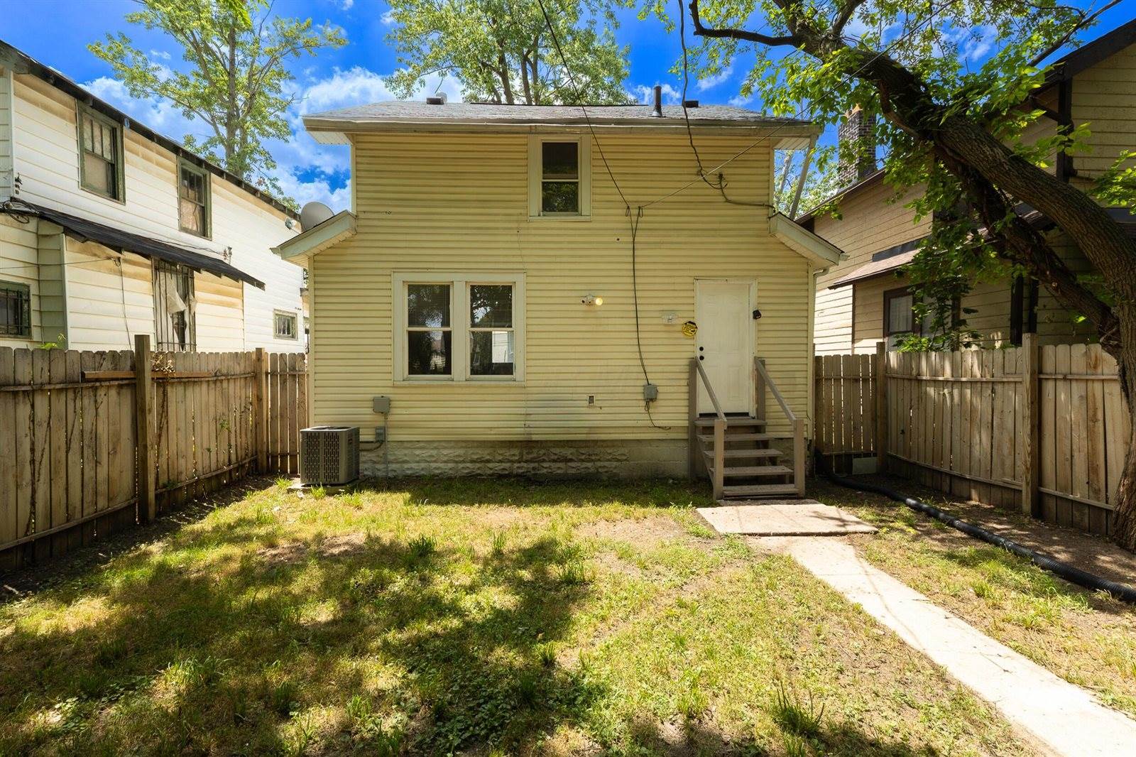 1574 Isabel Avenue, Columbus, OH 43211