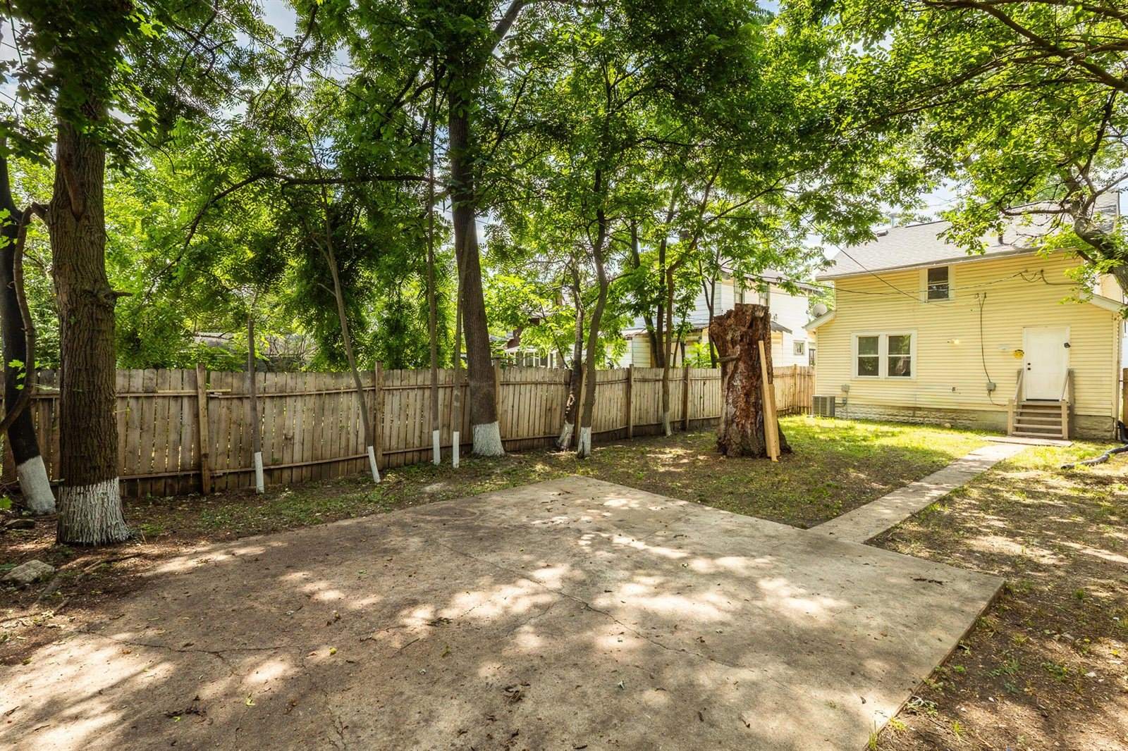 1574 Isabel Avenue, Columbus, OH 43211