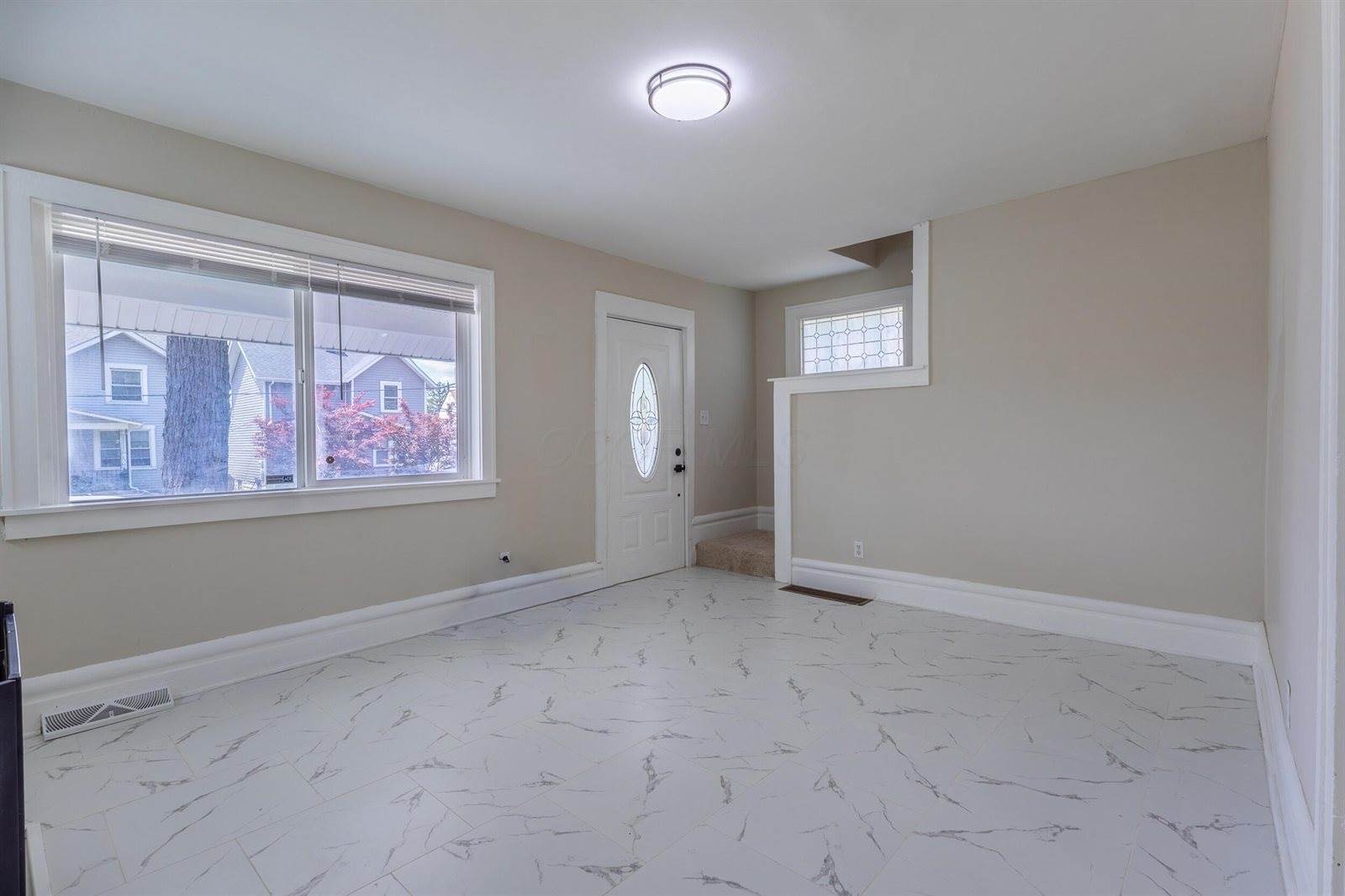 1574 Isabel Avenue, Columbus, OH 43211