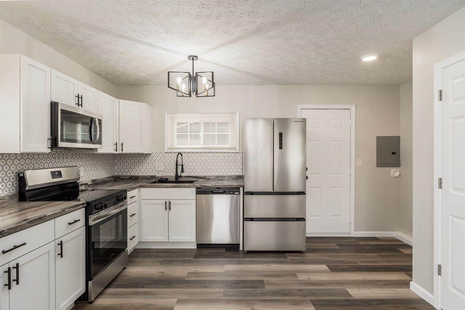 4167 Powell Avenue, Whitehall, OH 43213
