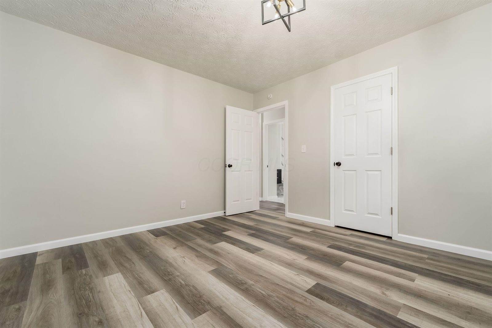 4167 Powell Avenue, Whitehall, OH 43213