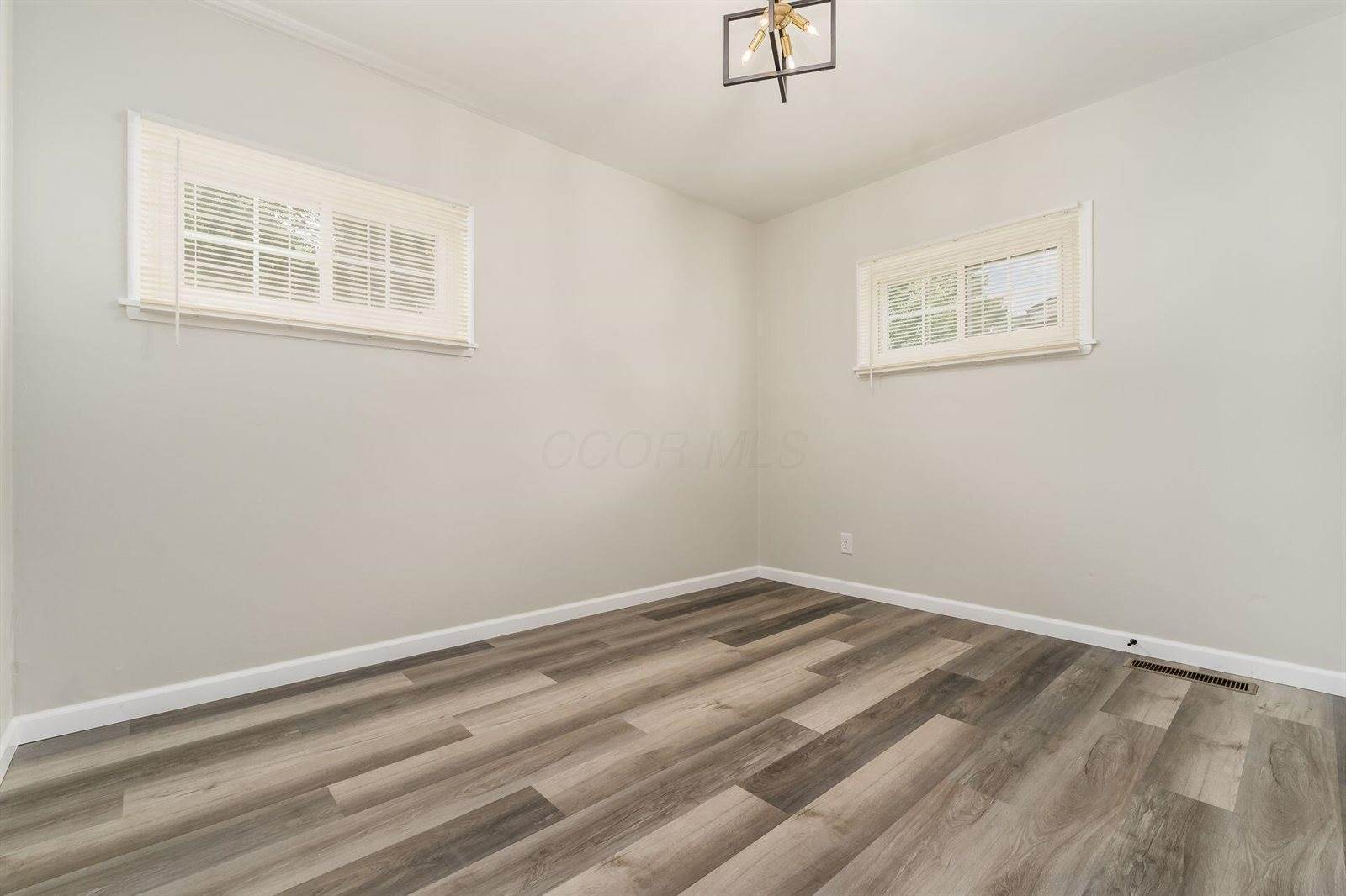 4167 Powell Avenue, Whitehall, OH 43213