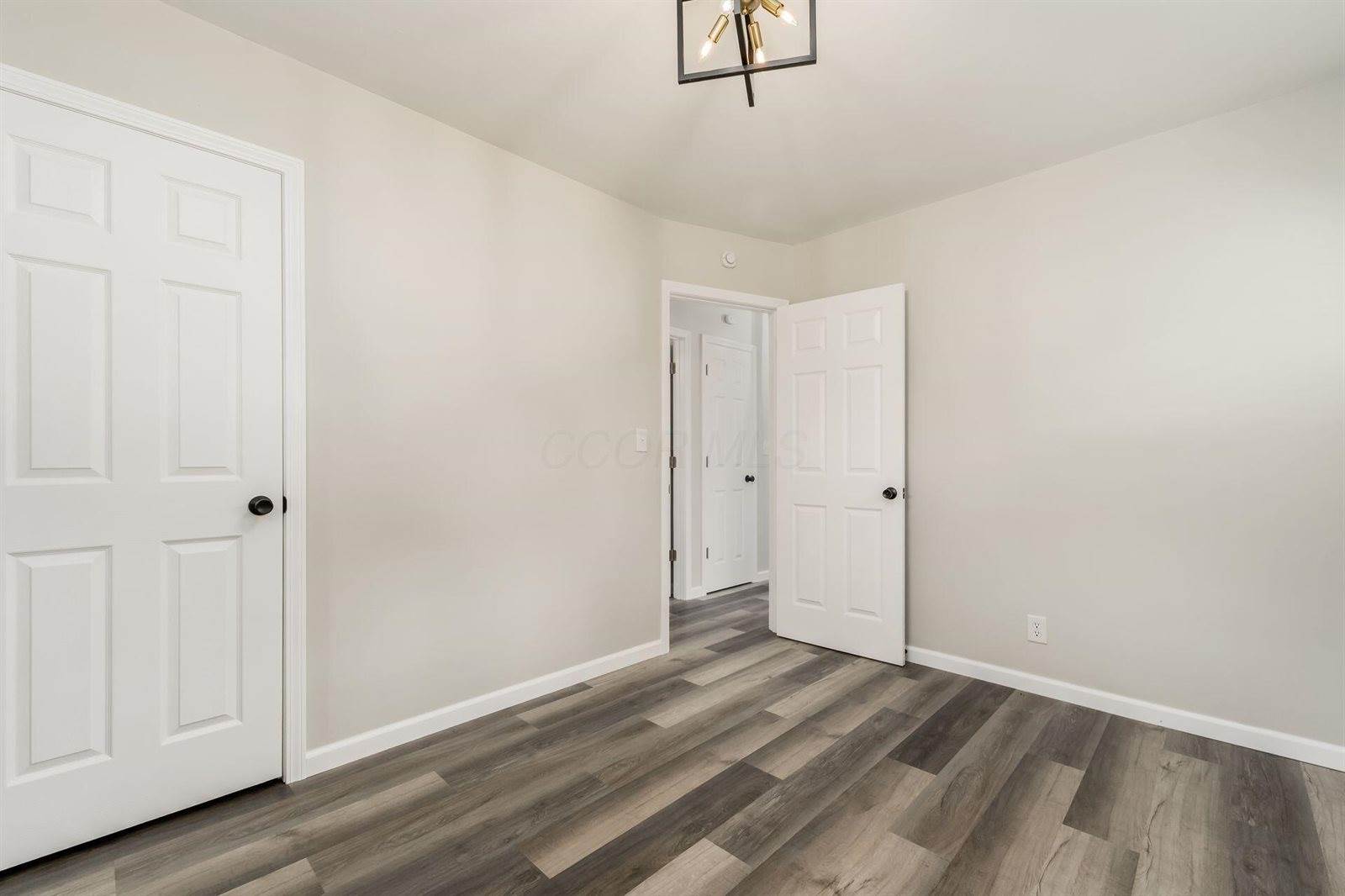 4167 Powell Avenue, Whitehall, OH 43213