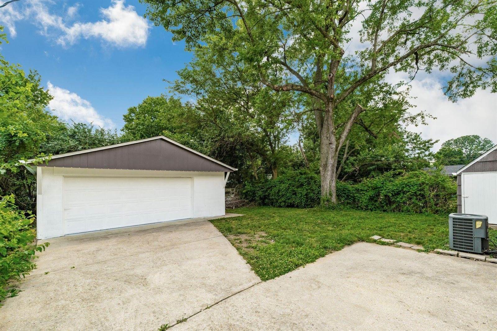 4167 Powell Avenue, Whitehall, OH 43213