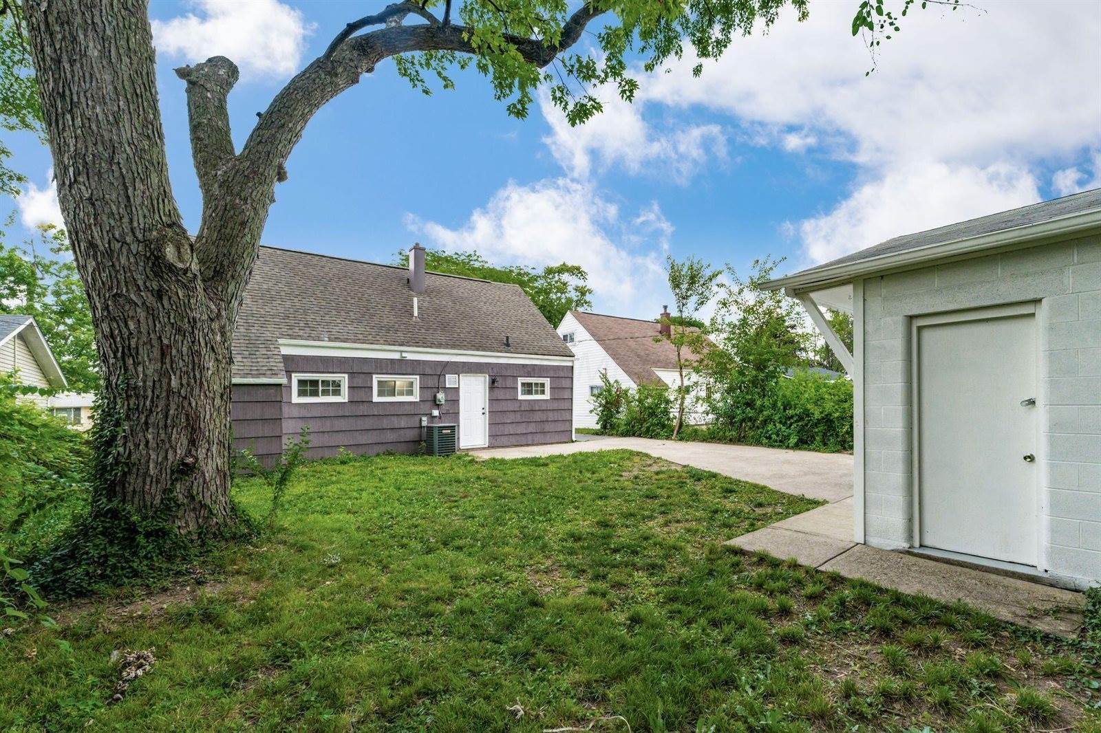 4167 Powell Avenue, Whitehall, OH 43213