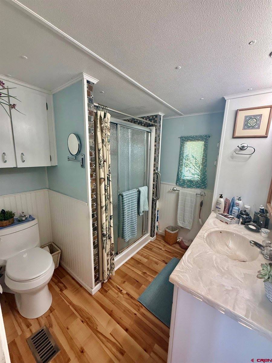 383 S Hillcrest Drive, Montrose, CO 81401