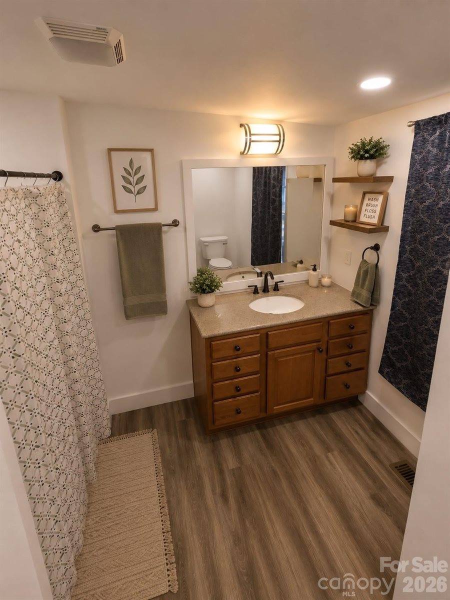64 P J Drive, Waynesville, NC 28786