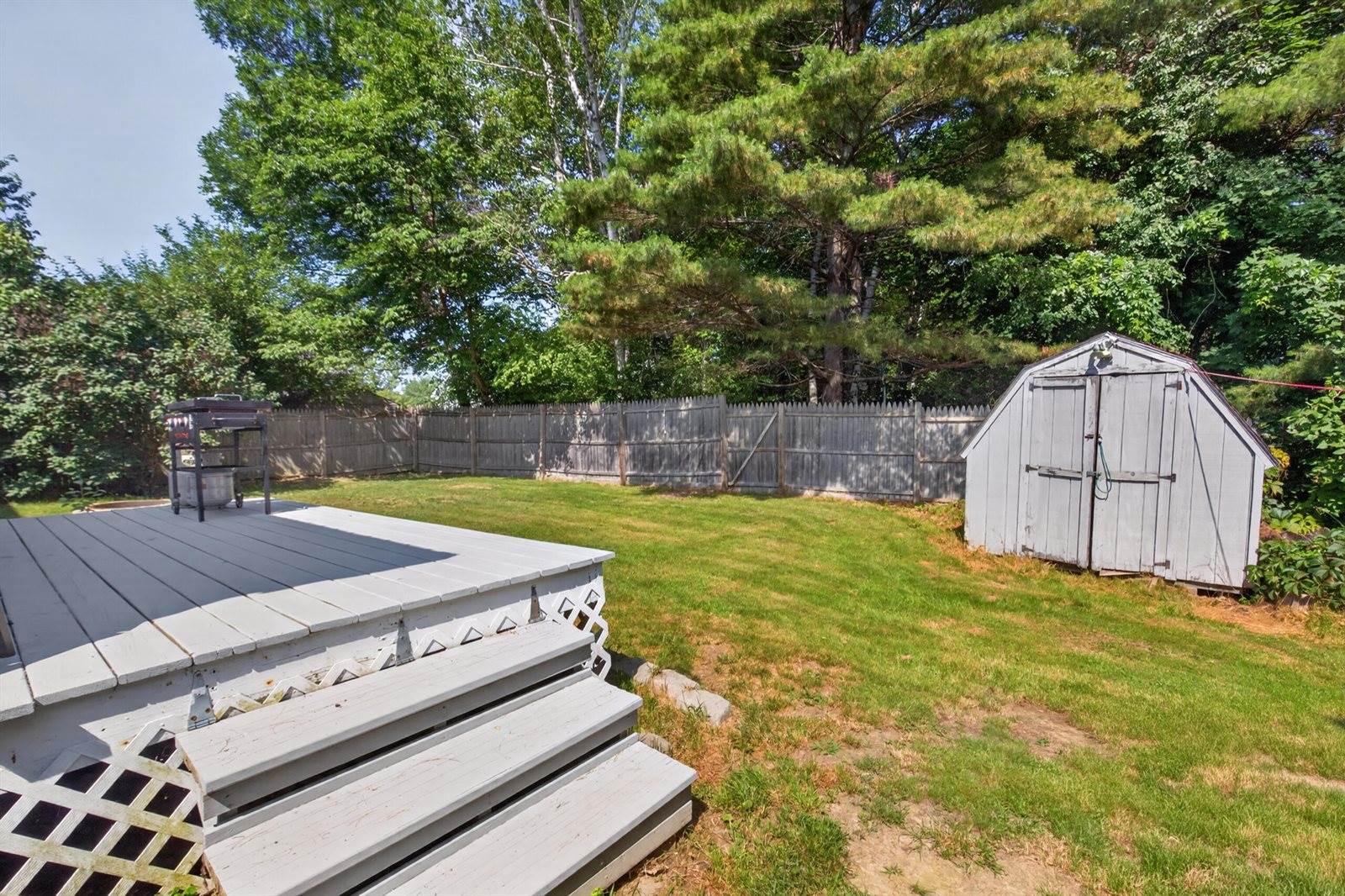 61 Sunny Hollow Place, Bangor, ME 04401