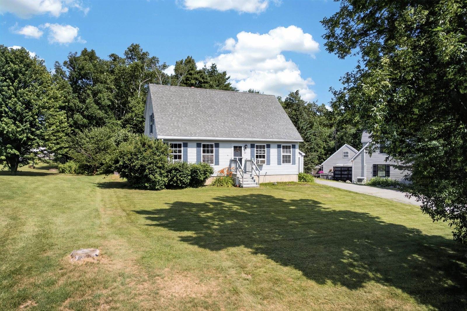 61 Sunny Hollow Place, Bangor, ME 04401