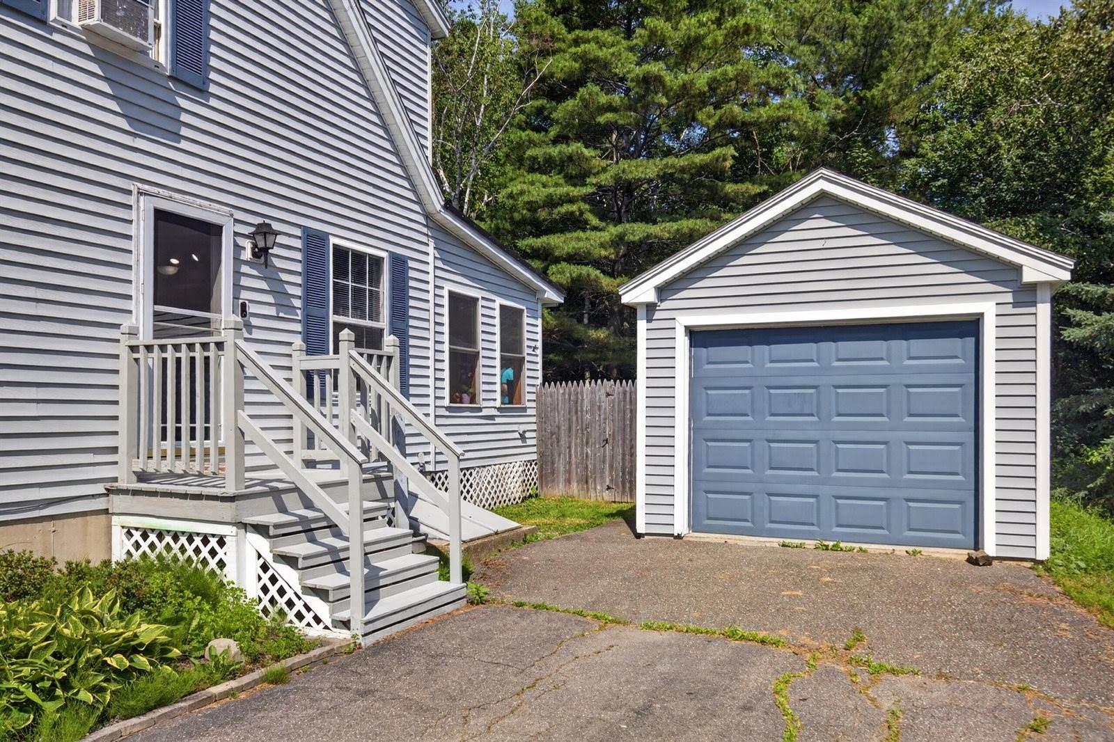 61 Sunny Hollow Place, Bangor, ME 04401