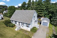 61 Sunny Hollow Place, Bangor, ME 04401