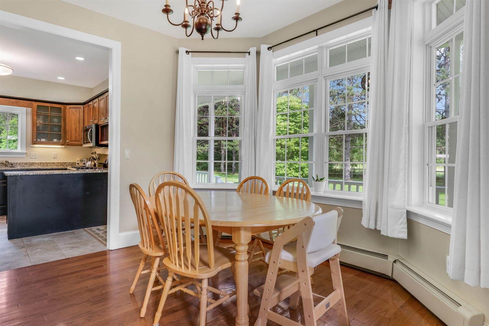 517 Blackstream Road, Hermon, ME 04401