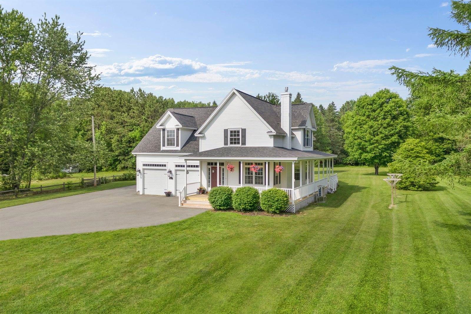 517 Blackstream Road, Hermon, ME 04401