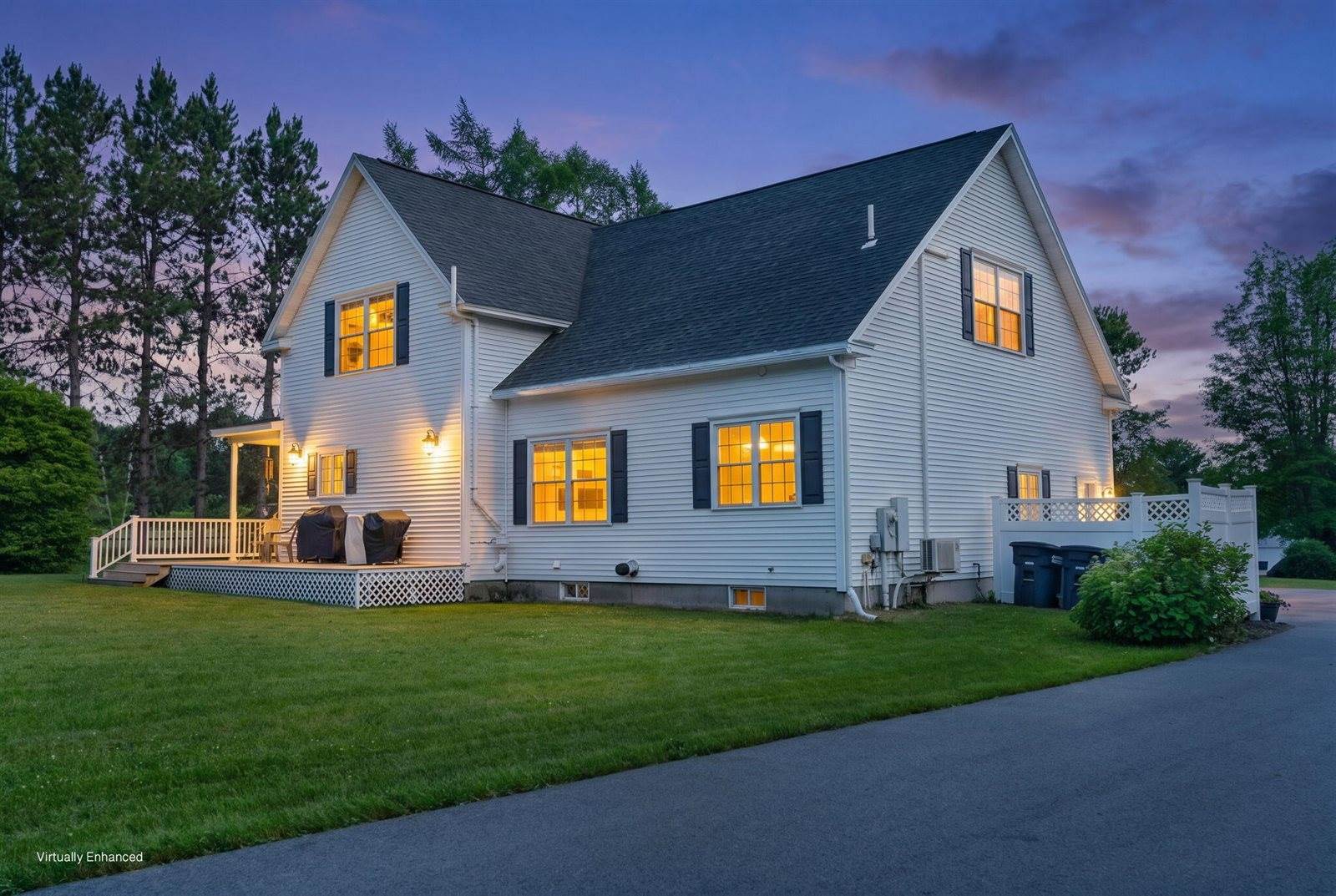 517 Blackstream Road, Hermon, ME 04401