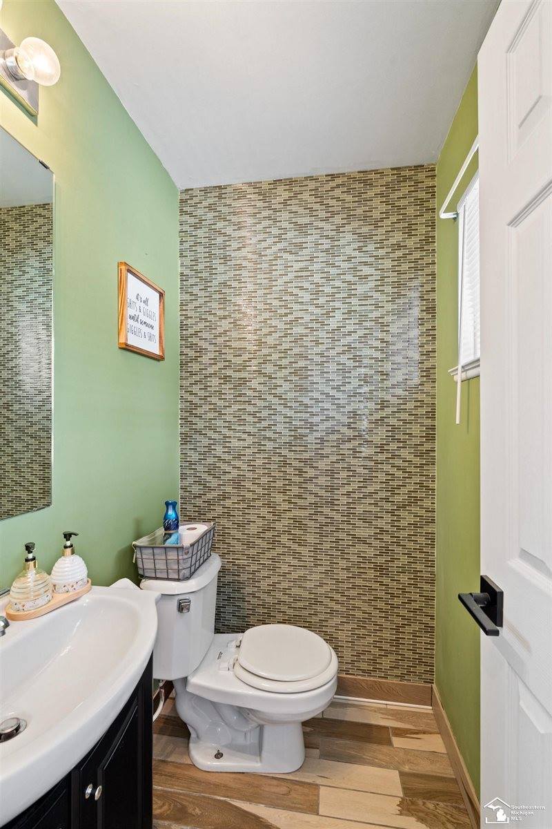 7268 Brookside Drive, Lambertville, MI 48144