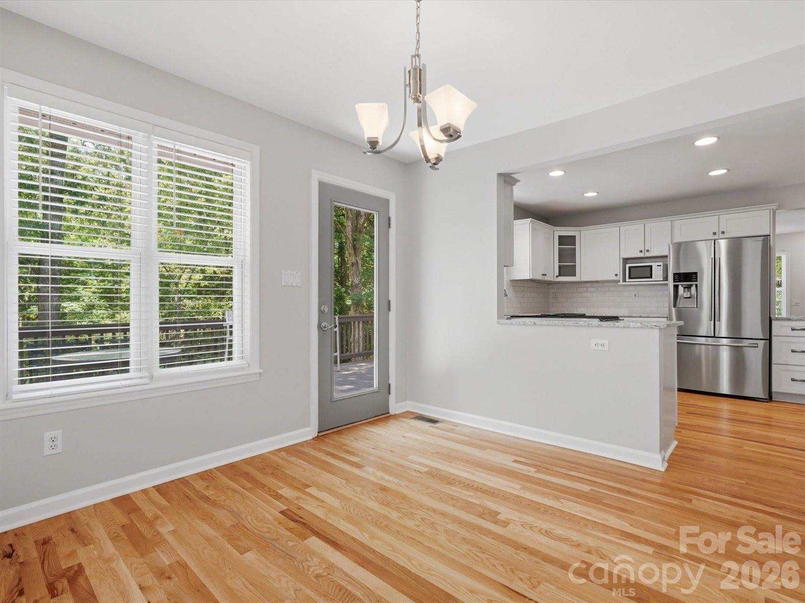 419 Whitefriars Lane, Matthews, NC 28105