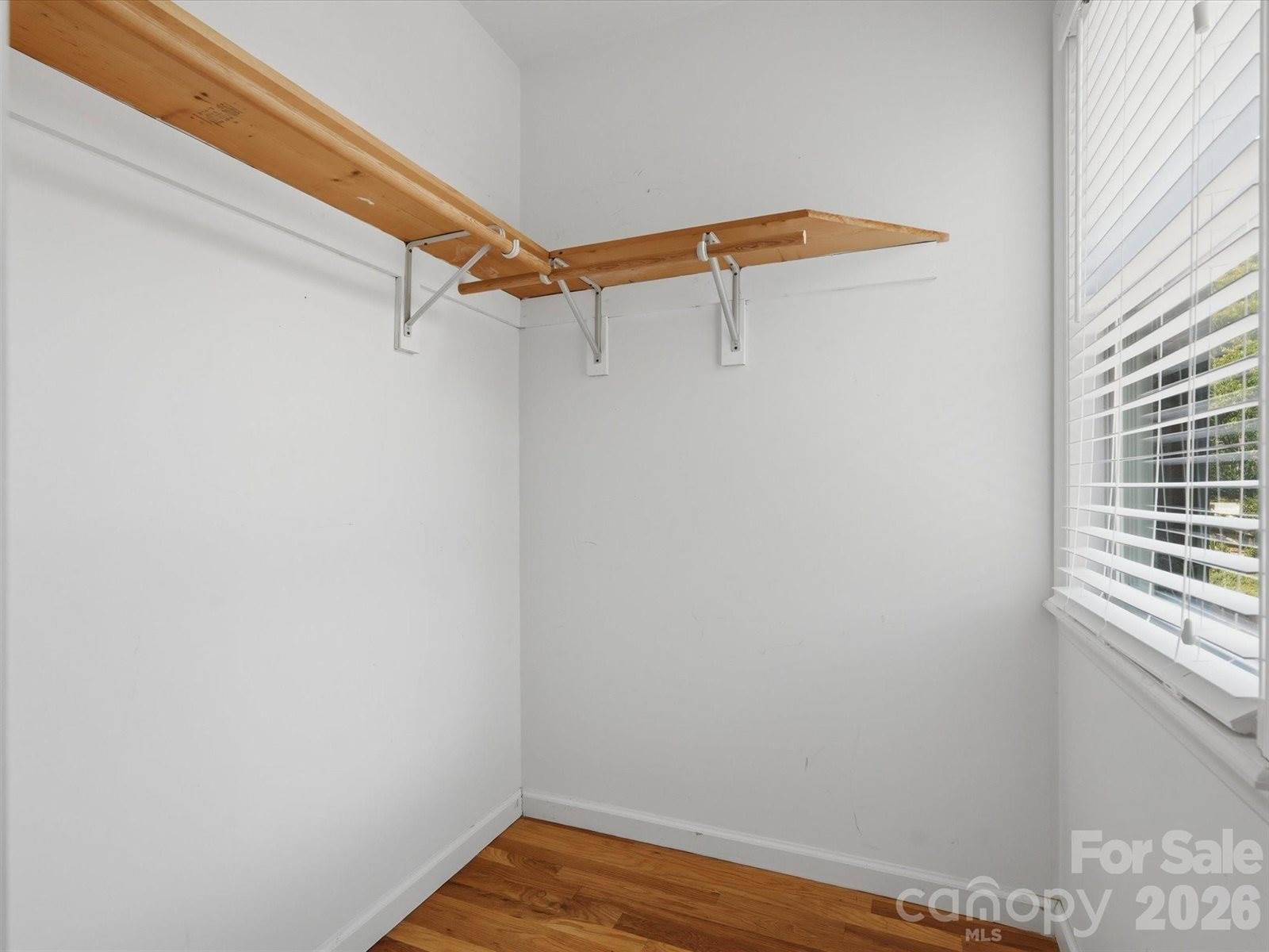 419 Whitefriars Lane, Matthews, NC 28105