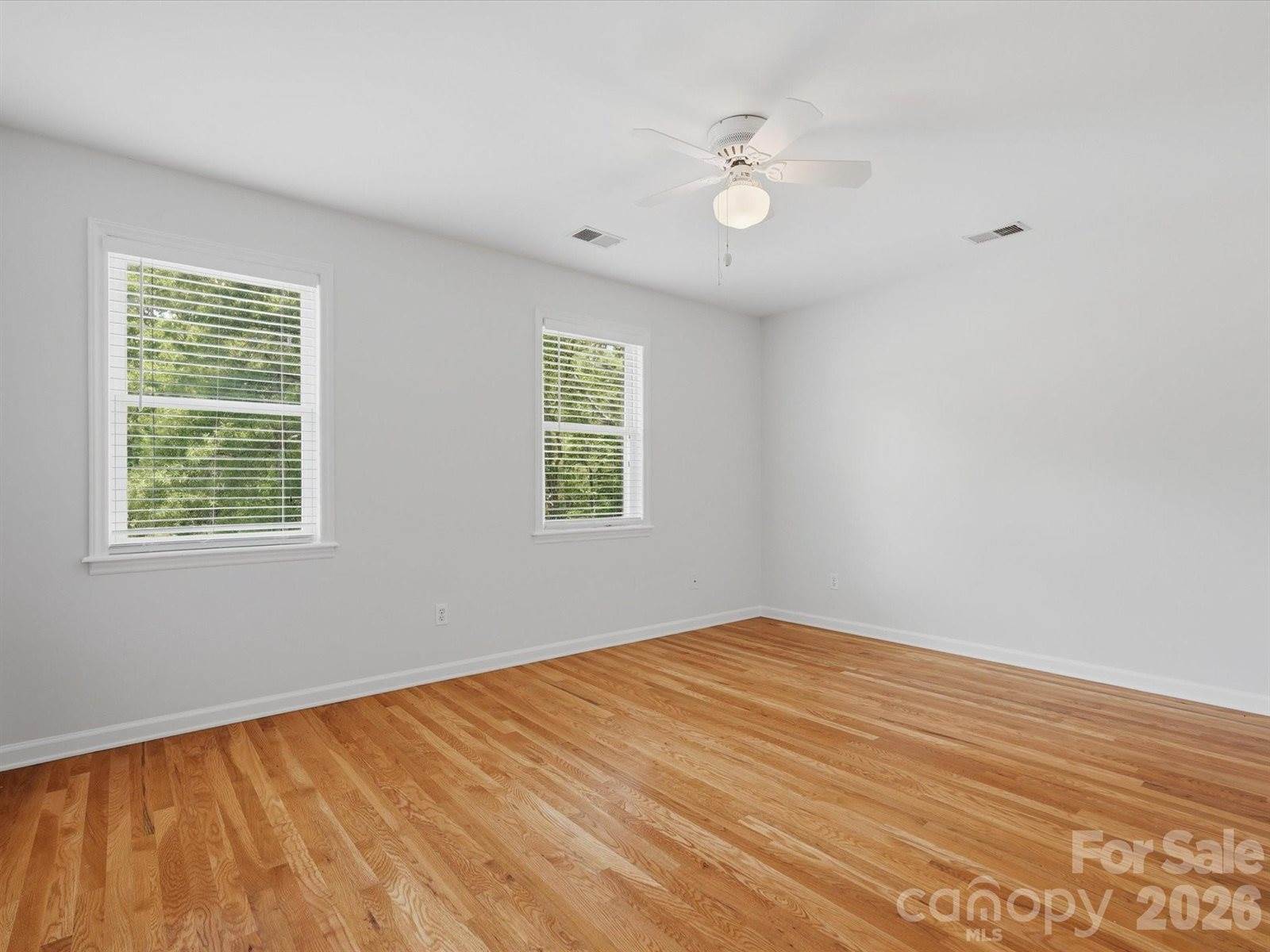 419 Whitefriars Lane, Matthews, NC 28105