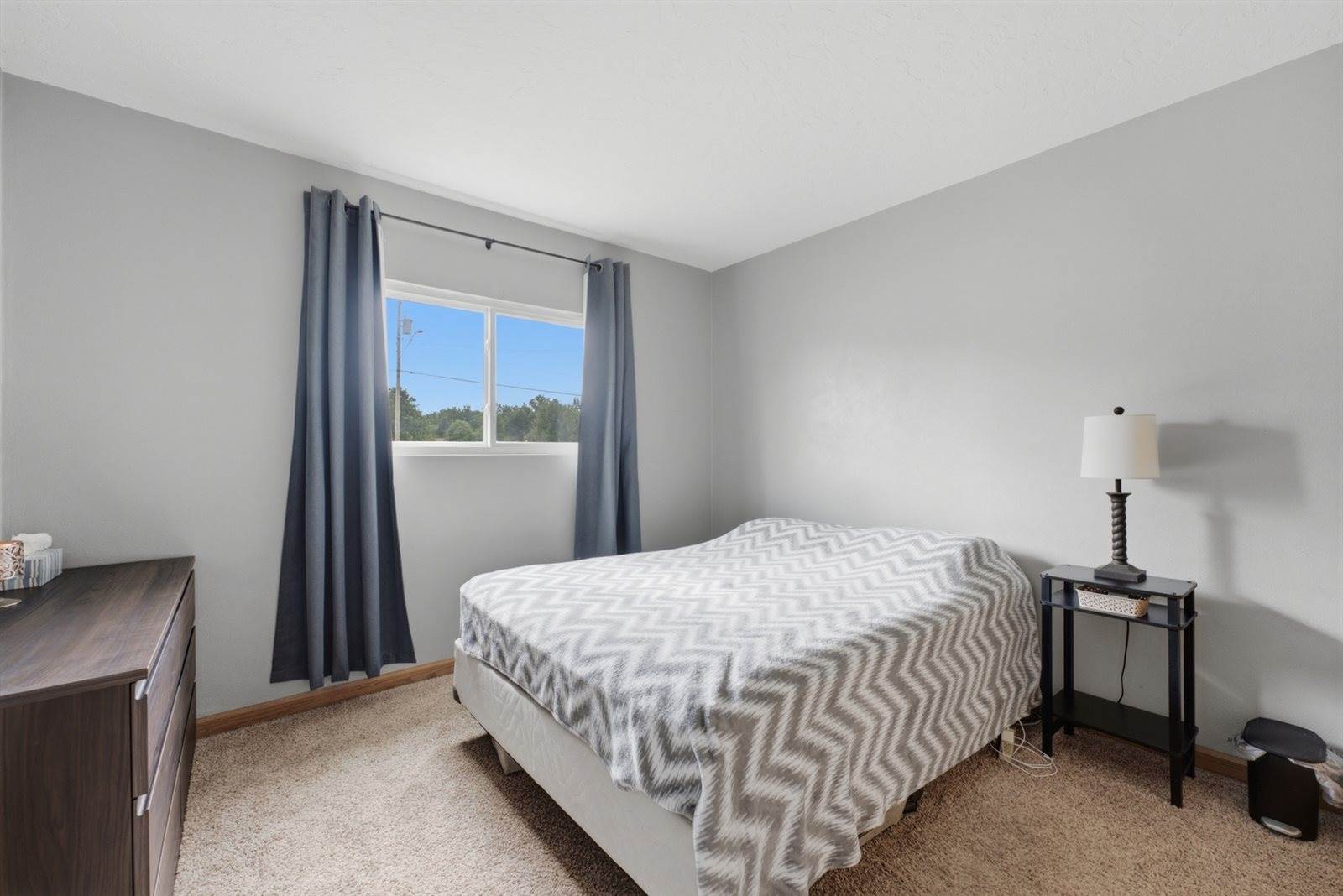 2808 West 3rd Street, Coal Valley, IL 61240