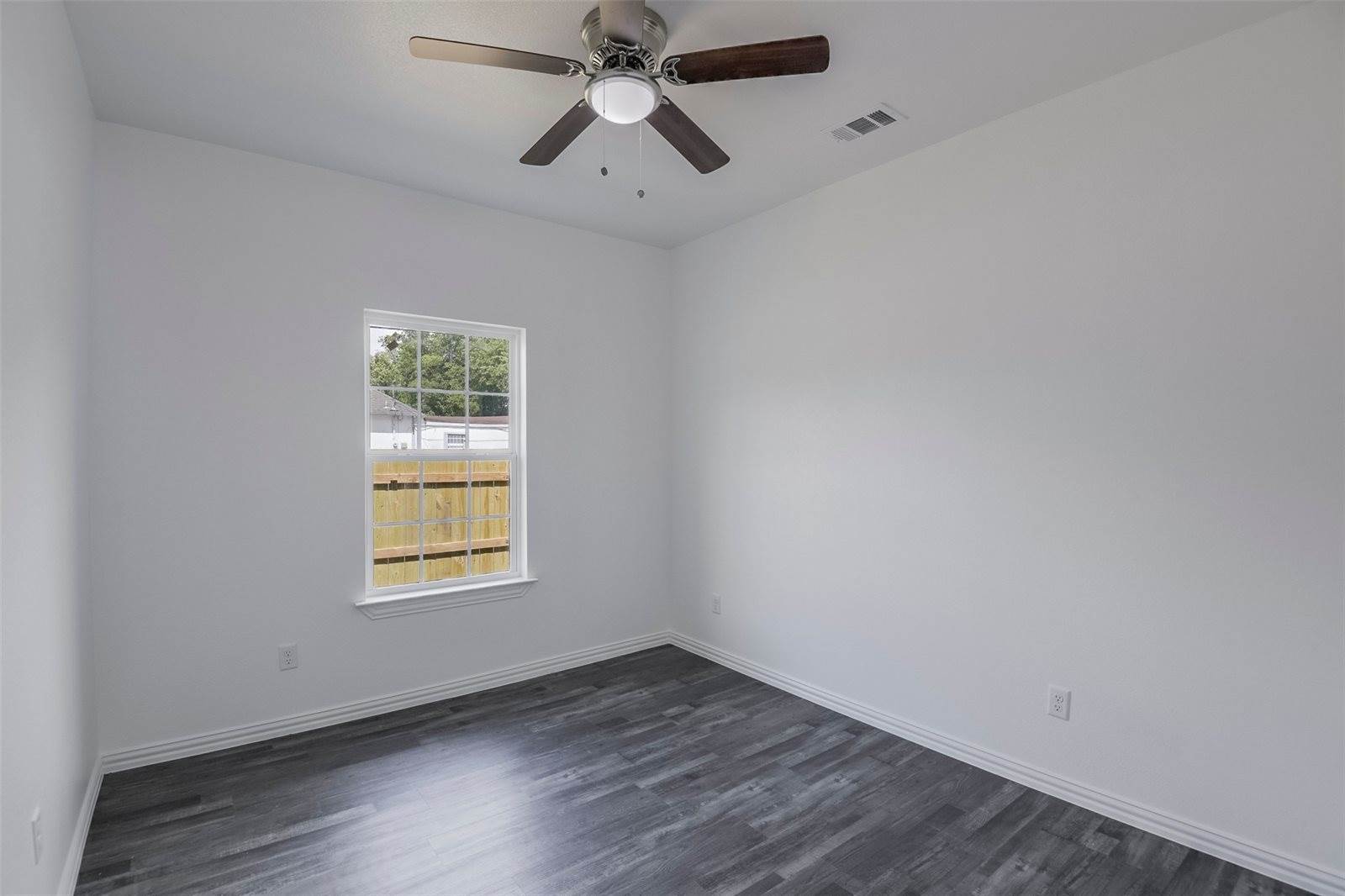 2614 Marjorie Avenue, Dallas, TX 75216
