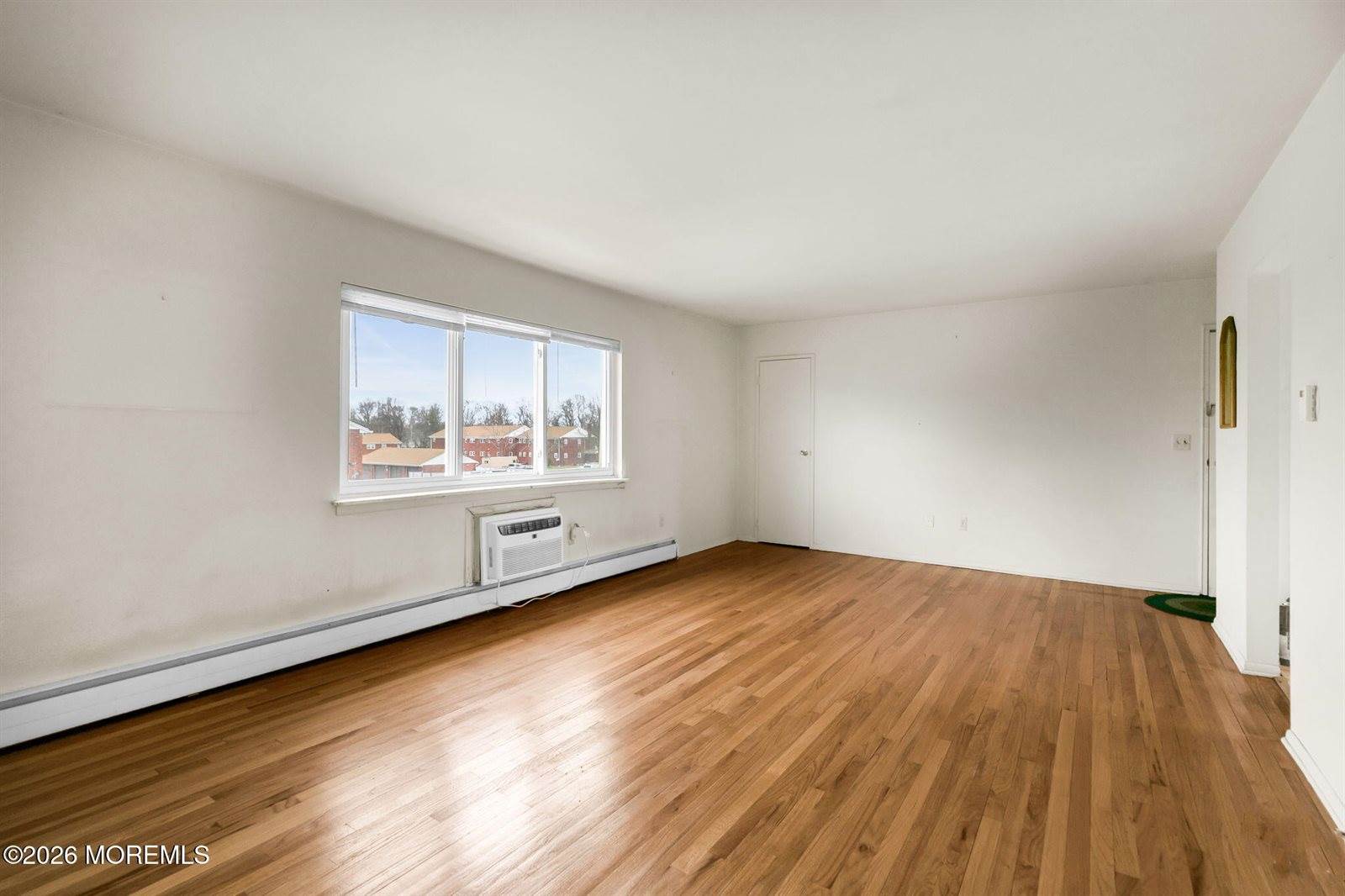 15 Azalea Court, Eatontown, NJ 07724