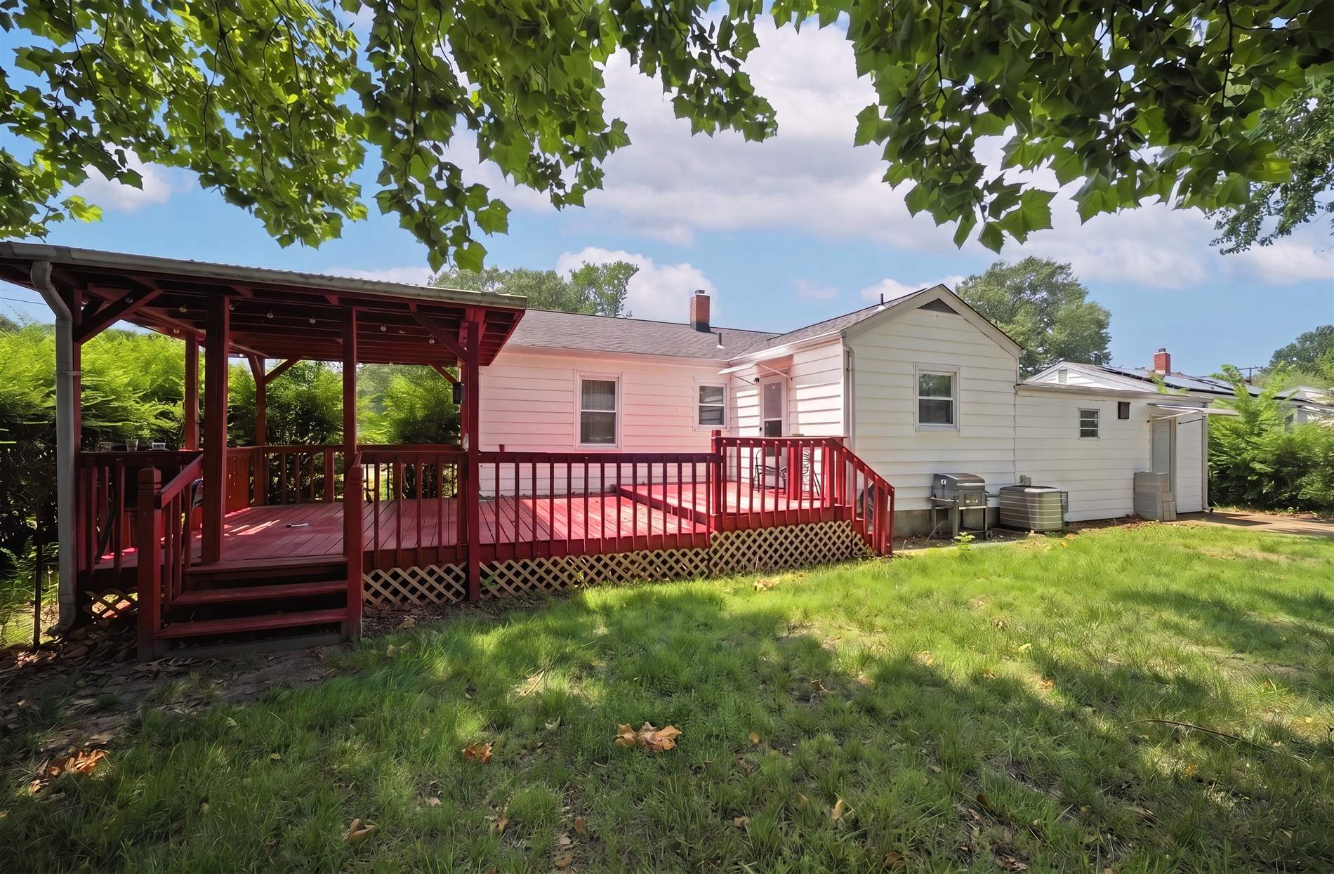 709 McLawhorne Drive, Newport News, VA 23605