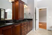 426 Chesham Drive, Kernersville, NC 27284