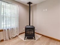 16802 Creek Valley Lane, Newalla, OK 74857