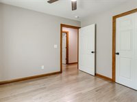 16802 Creek Valley Lane, Newalla, OK 74857