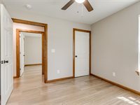 16802 Creek Valley Lane, Newalla, OK 74857