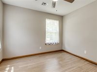 16802 Creek Valley Lane, Newalla, OK 74857