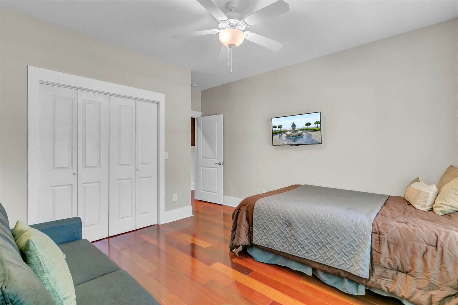 1092 Millies Way Drive, Moncks Corner, SC 29461