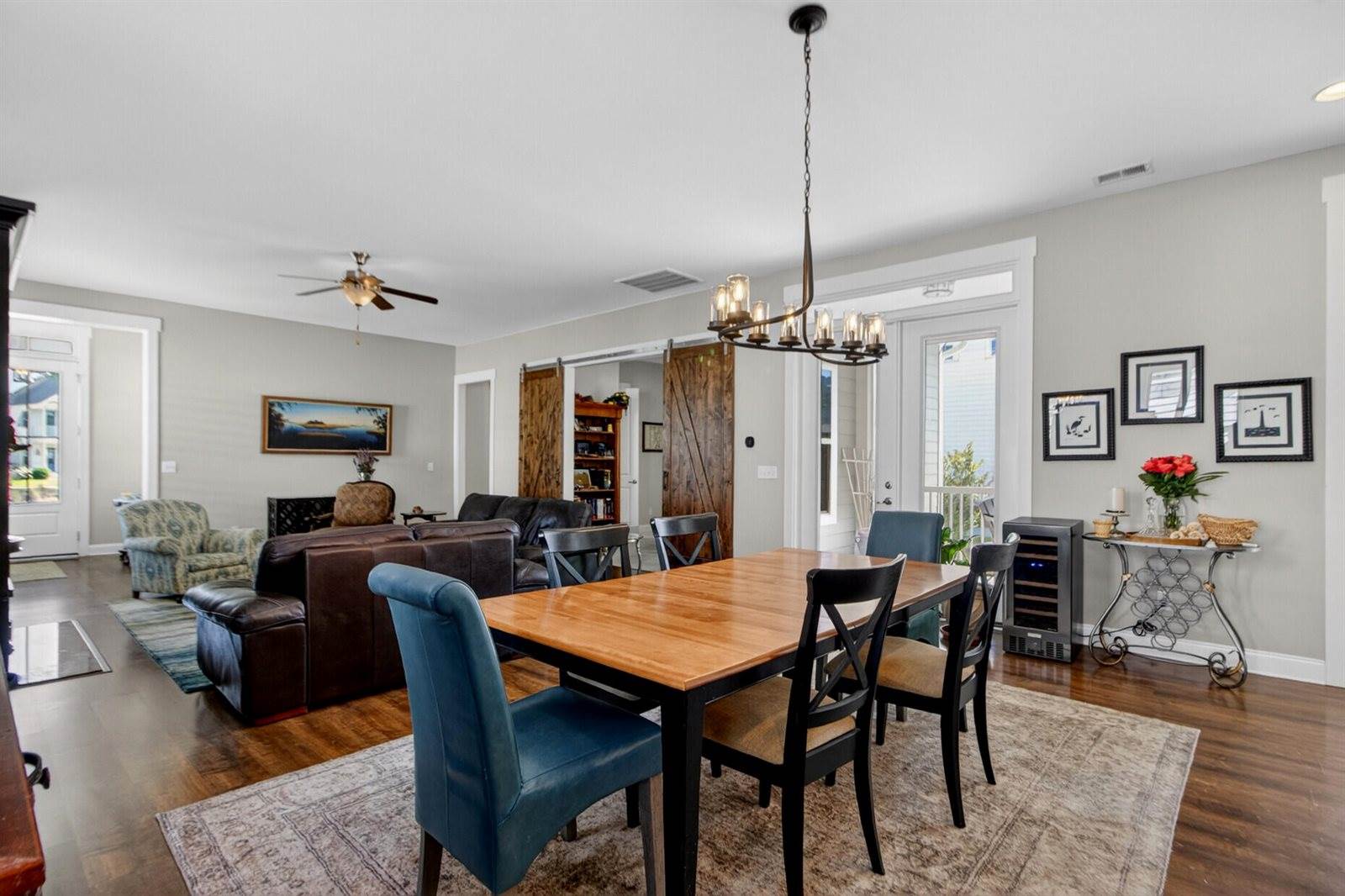 4152 Home Town Lane, Ravenel, SC 29470
