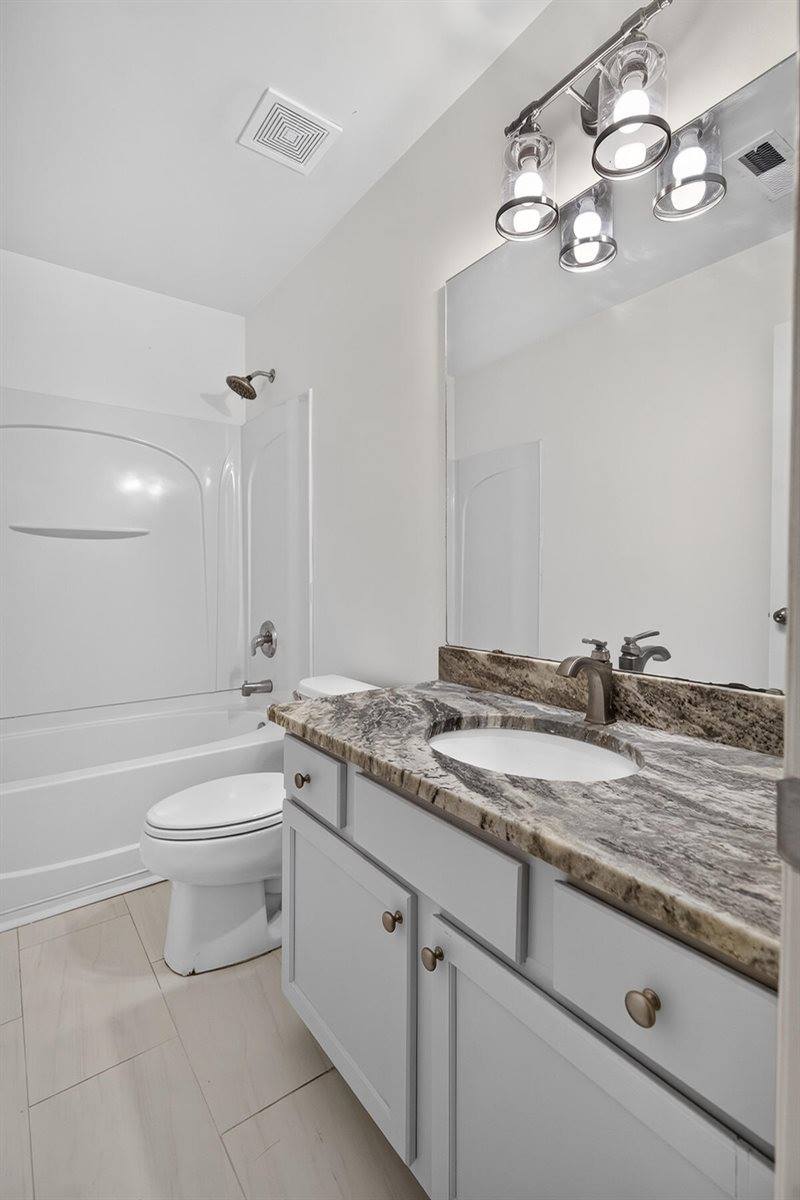 201 Darcy Avenue, Goose Creek, SC 29445