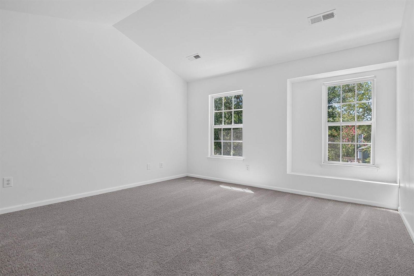 201 Darcy Avenue, Goose Creek, SC 29445