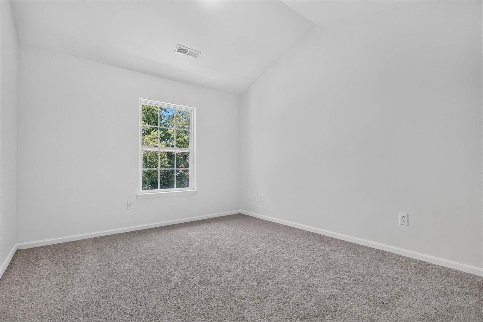 201 Darcy Avenue, Goose Creek, SC 29445