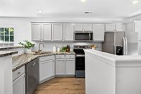 201 Darcy Avenue, Goose Creek, SC 29445