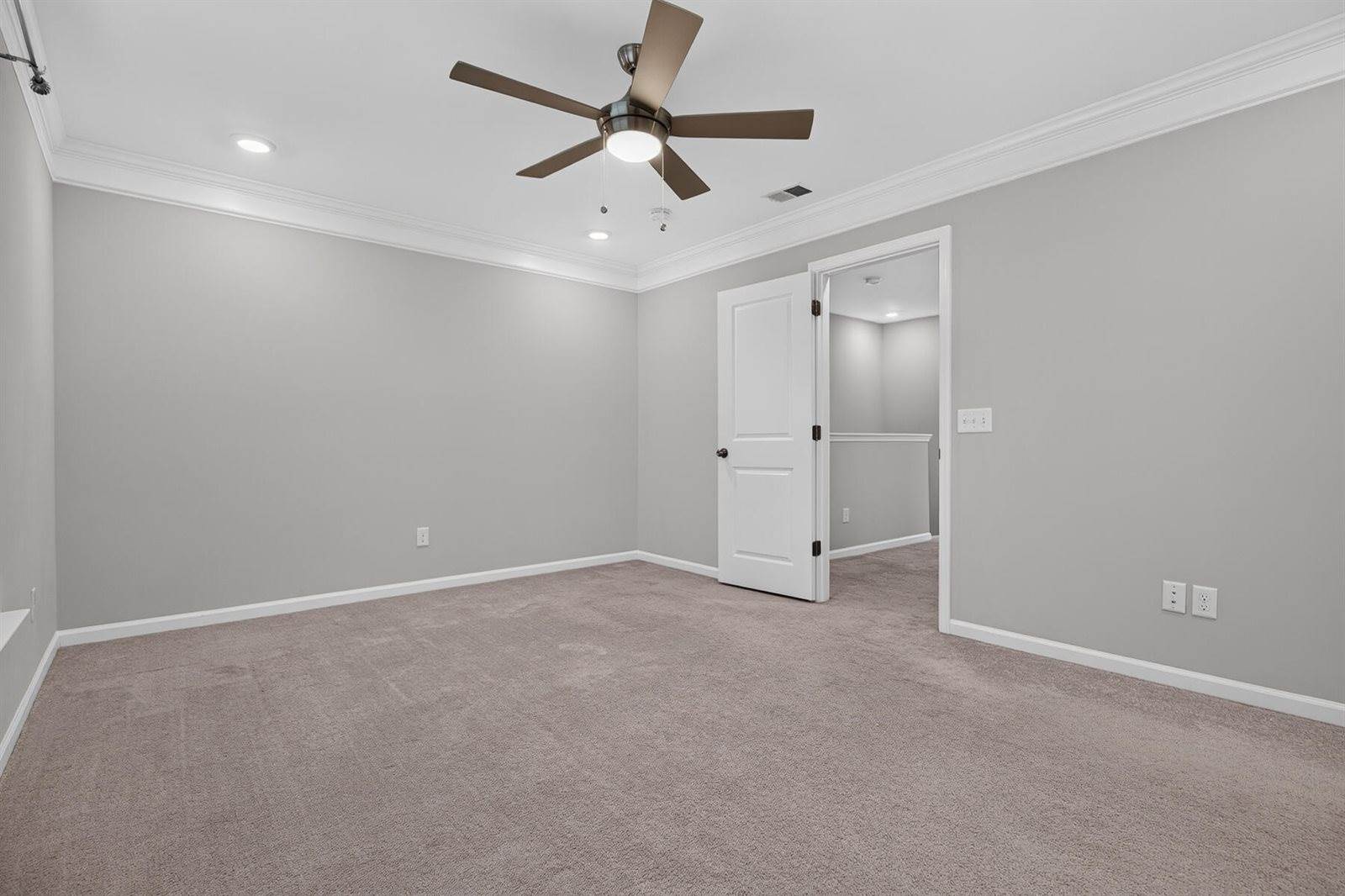 230 Swallowtail Lane, Goose Creek, SC 29445
