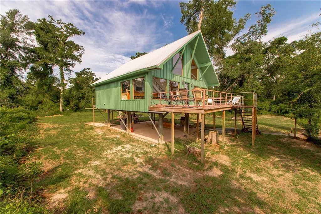 23579 Fletcher Isle Road, Ponchatoula, LA 70454