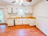 7536 Terry, Columbia, SC 29209