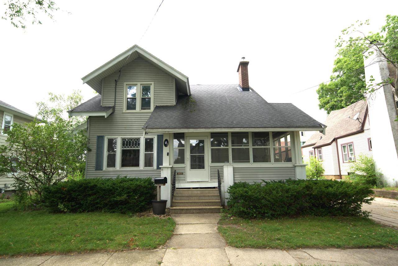 107 Clarence STREET, Fort Atkinson, WI 53538