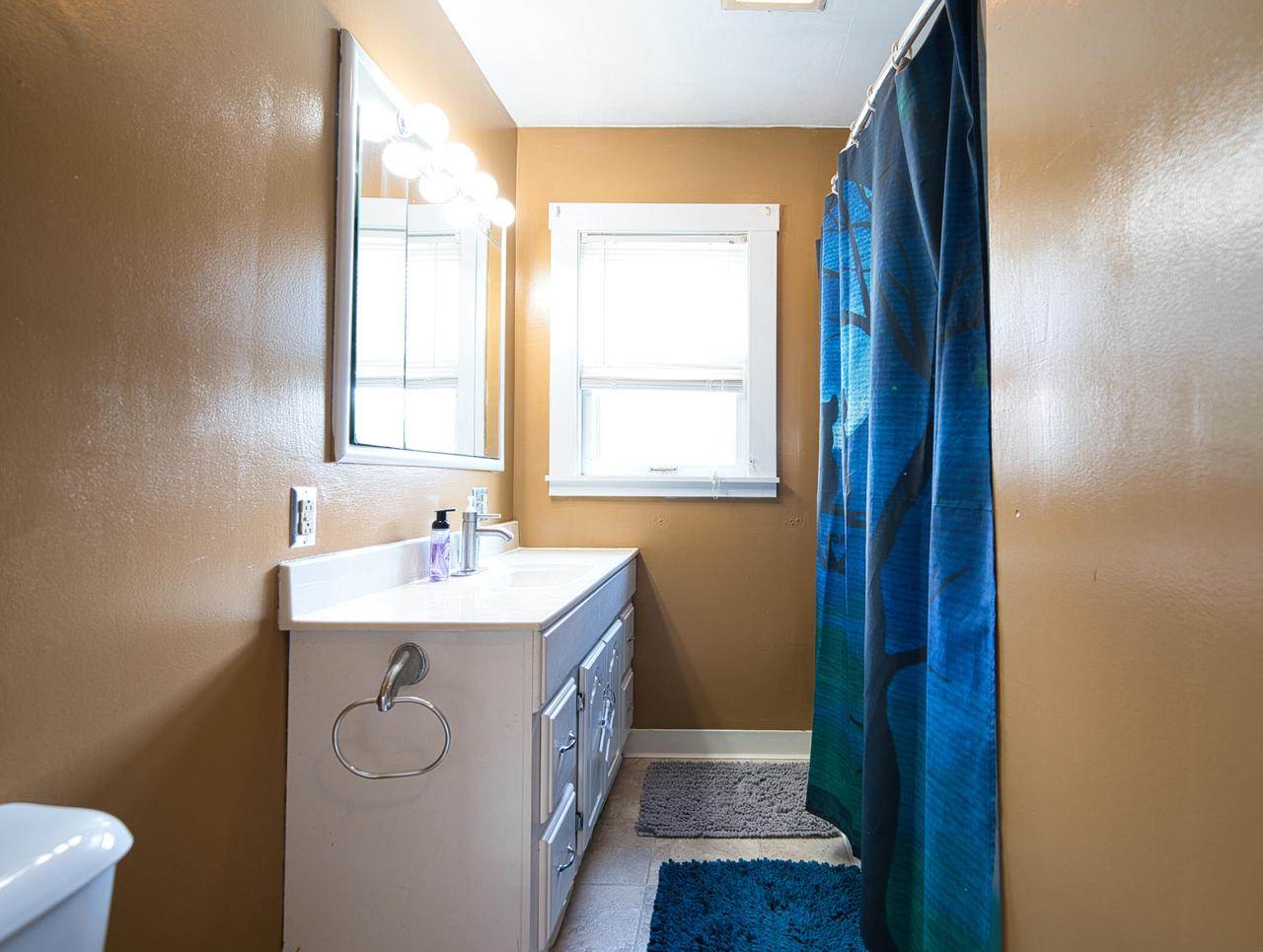 107 Clarence STREET, Fort Atkinson, WI 53538