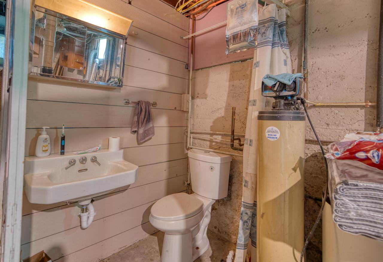 107 Clarence STREET, Fort Atkinson, WI 53538