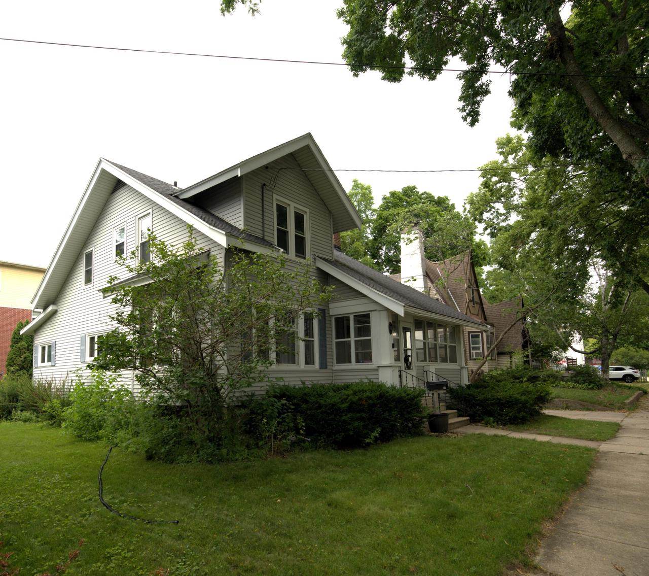 107 Clarence STREET, Fort Atkinson, WI 53538
