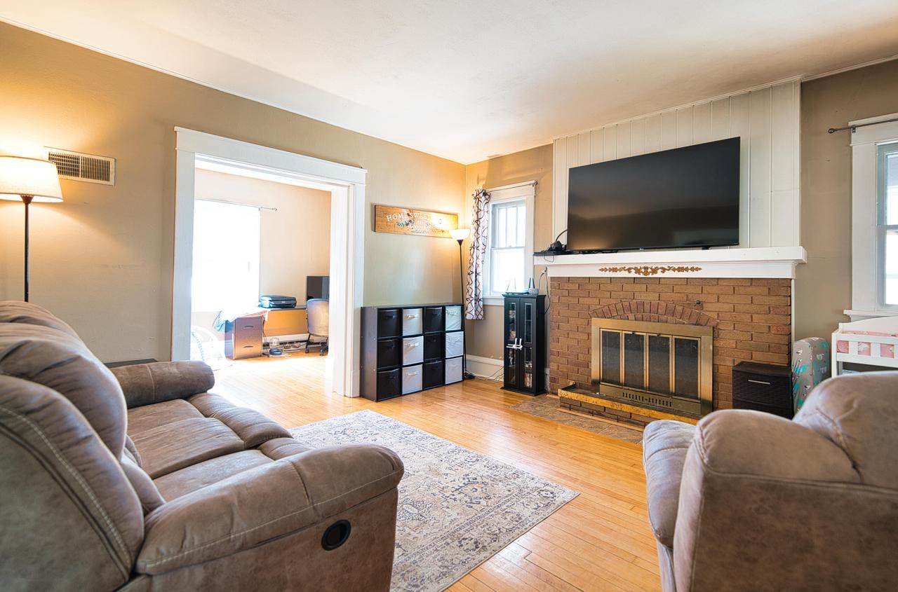 107 Clarence STREET, Fort Atkinson, WI 53538