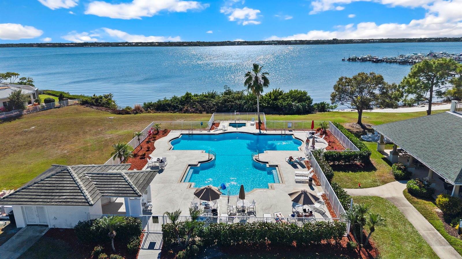 3198 SE Carrick Green Court, Port Saint Lucie, FL 34952