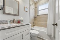 3198 SE Carrick Green Court, Port Saint Lucie, FL 34952