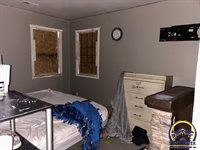 3326 SE Massachusetts AVE, Topeka, KS 66605